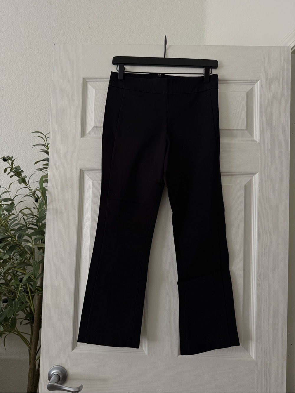 Veronica Beard Black Boot Cut Stretch Pants